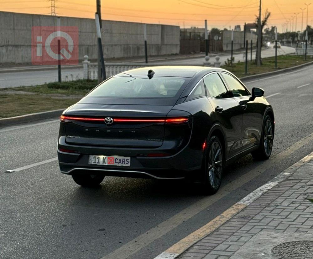 تويوتا كراون